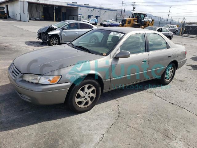 toyota camry le 1999 jt2bf28k0x0164358