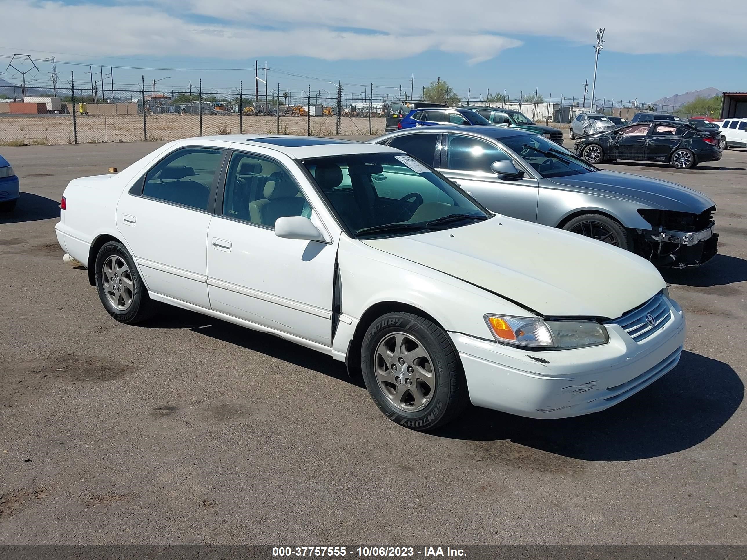 toyota camry 1999 jt2bf28k3x0207834