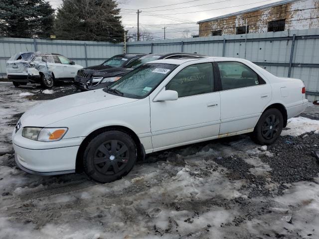 toyota camry 2000 jt2bg22k3y0467903