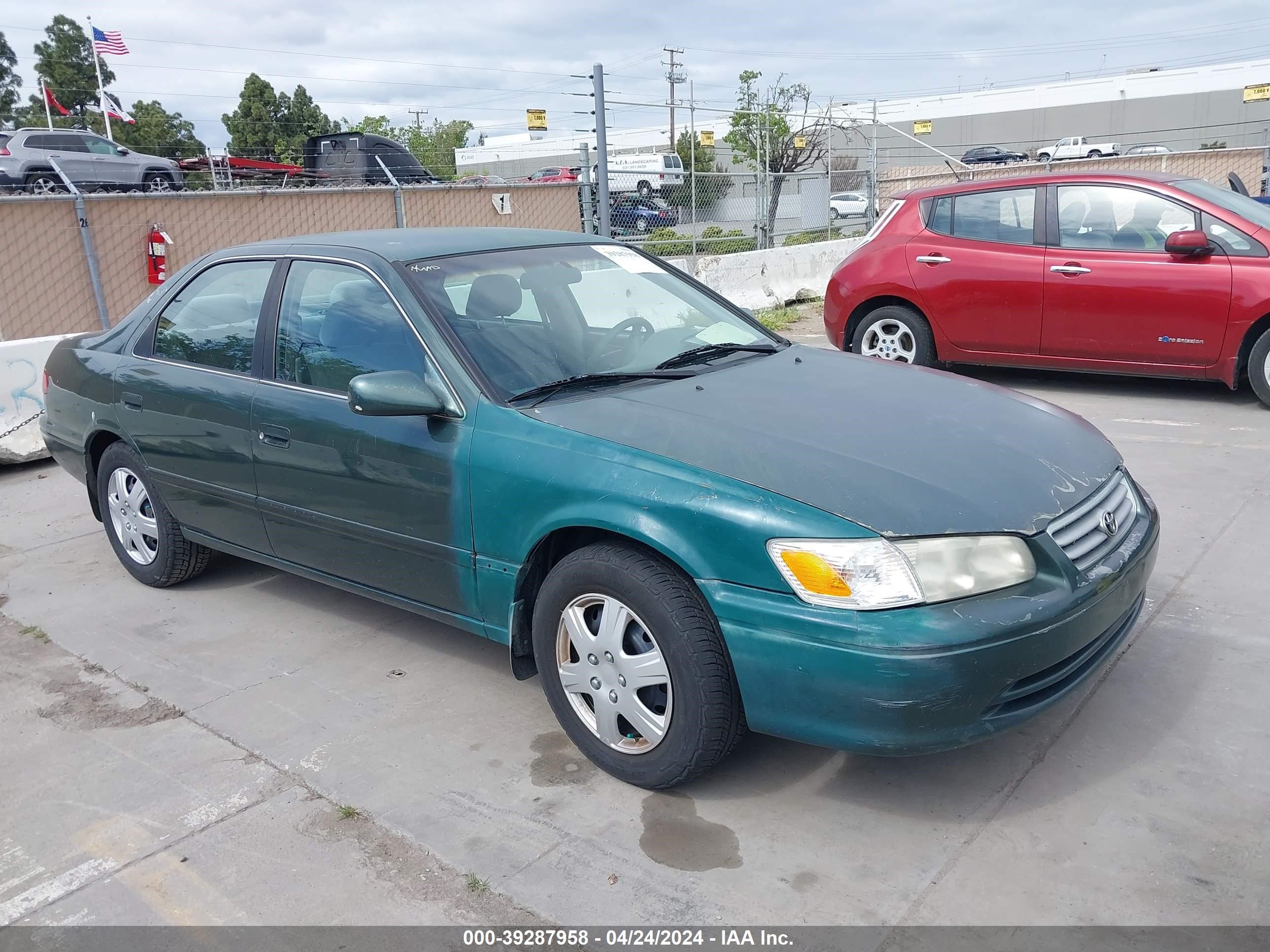 toyota camry 2000 jt2bg22k4y0451922