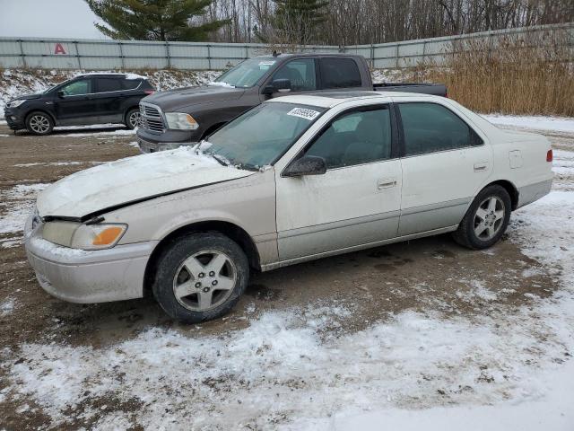 toyota camry ce 2001 jt2bg22k710567055