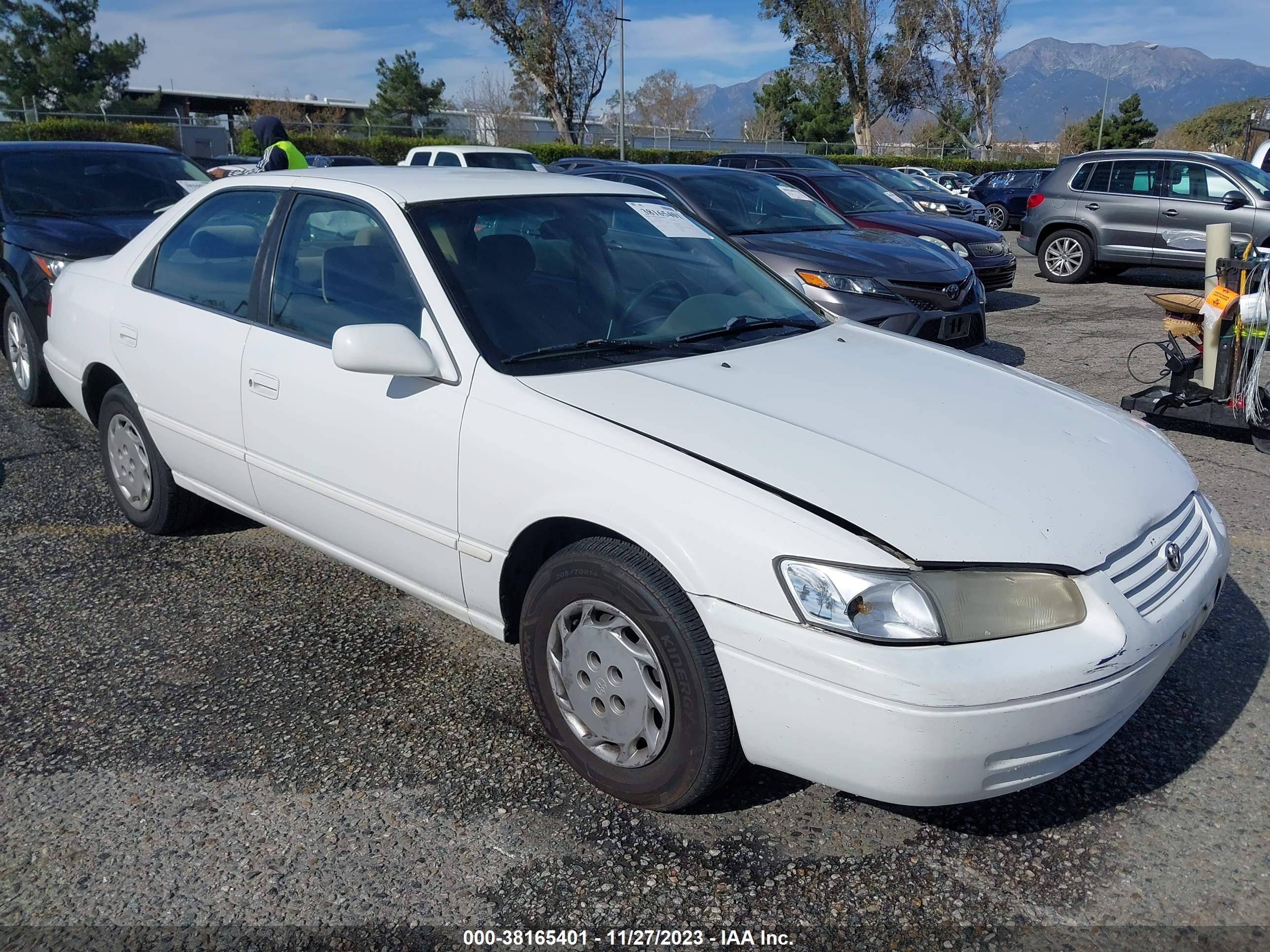 toyota camry 1997 jt2bg22k9v0029723