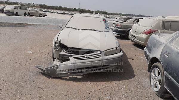 toyota camry 1998 jt2bg22k9w0175105