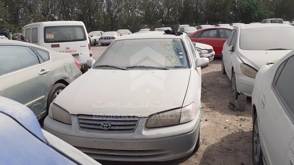 toyota camry 2000 jt2bg22k9y0426143