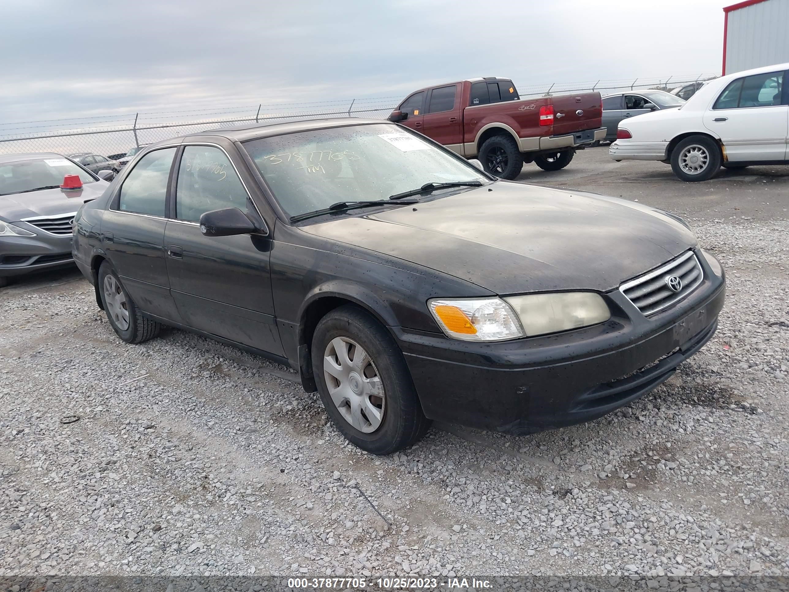 toyota camry 2000 jt2bg22k9y0439510