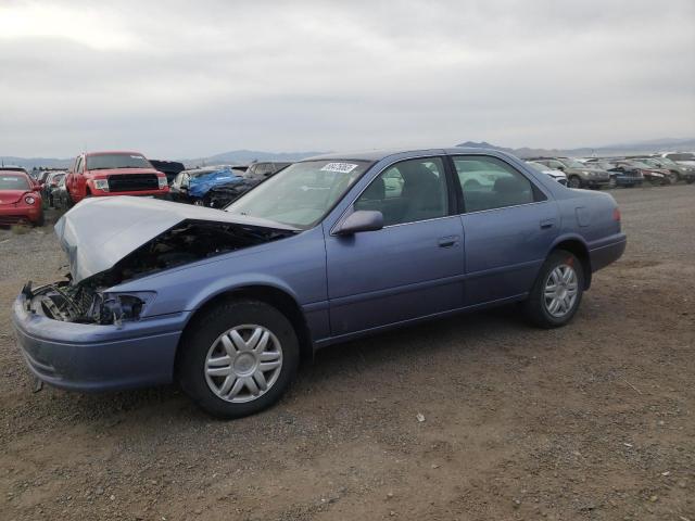 toyota camry 2000 jt2bg22k9y0509409