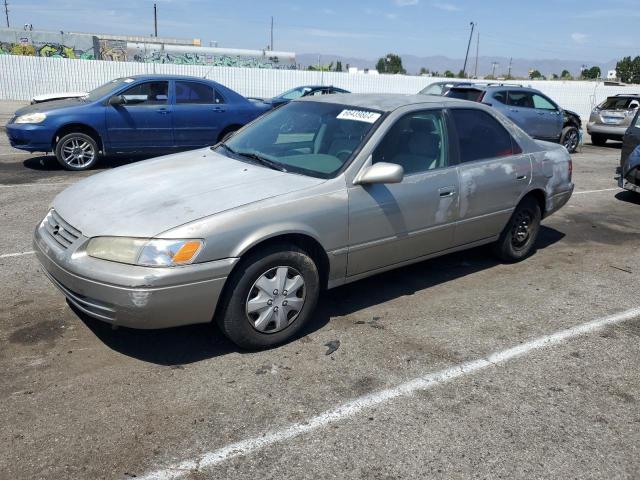 toyota camry 1998 jt2bg22kxw0155932