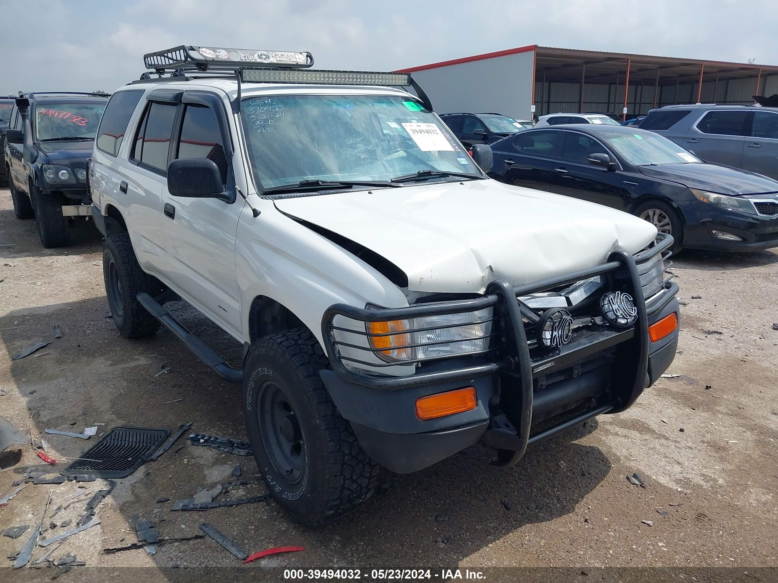 toyota 4runner 1998 jt3gm84r8w0029107