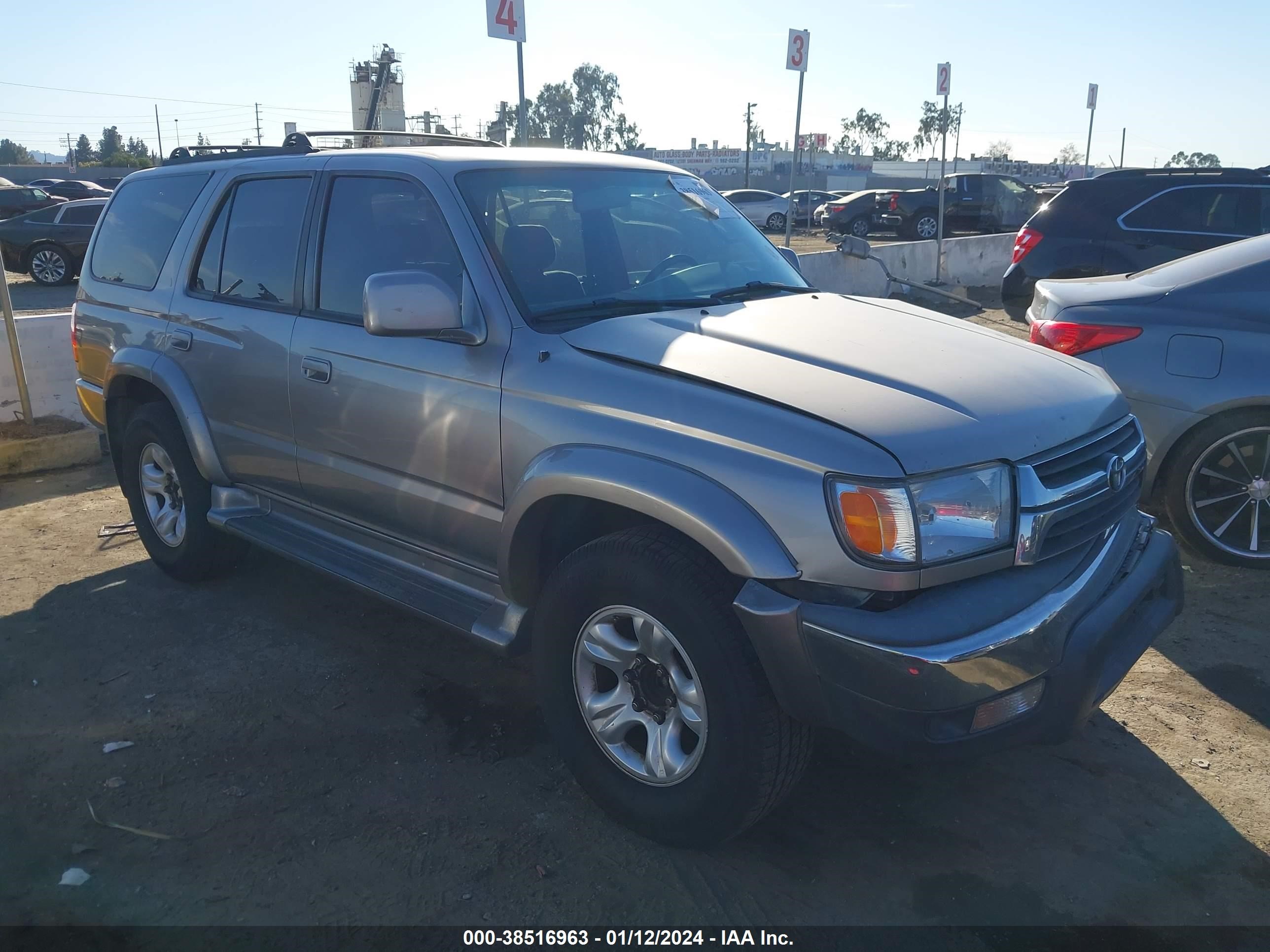 toyota 4runner 2002 jt3gn86r020258708