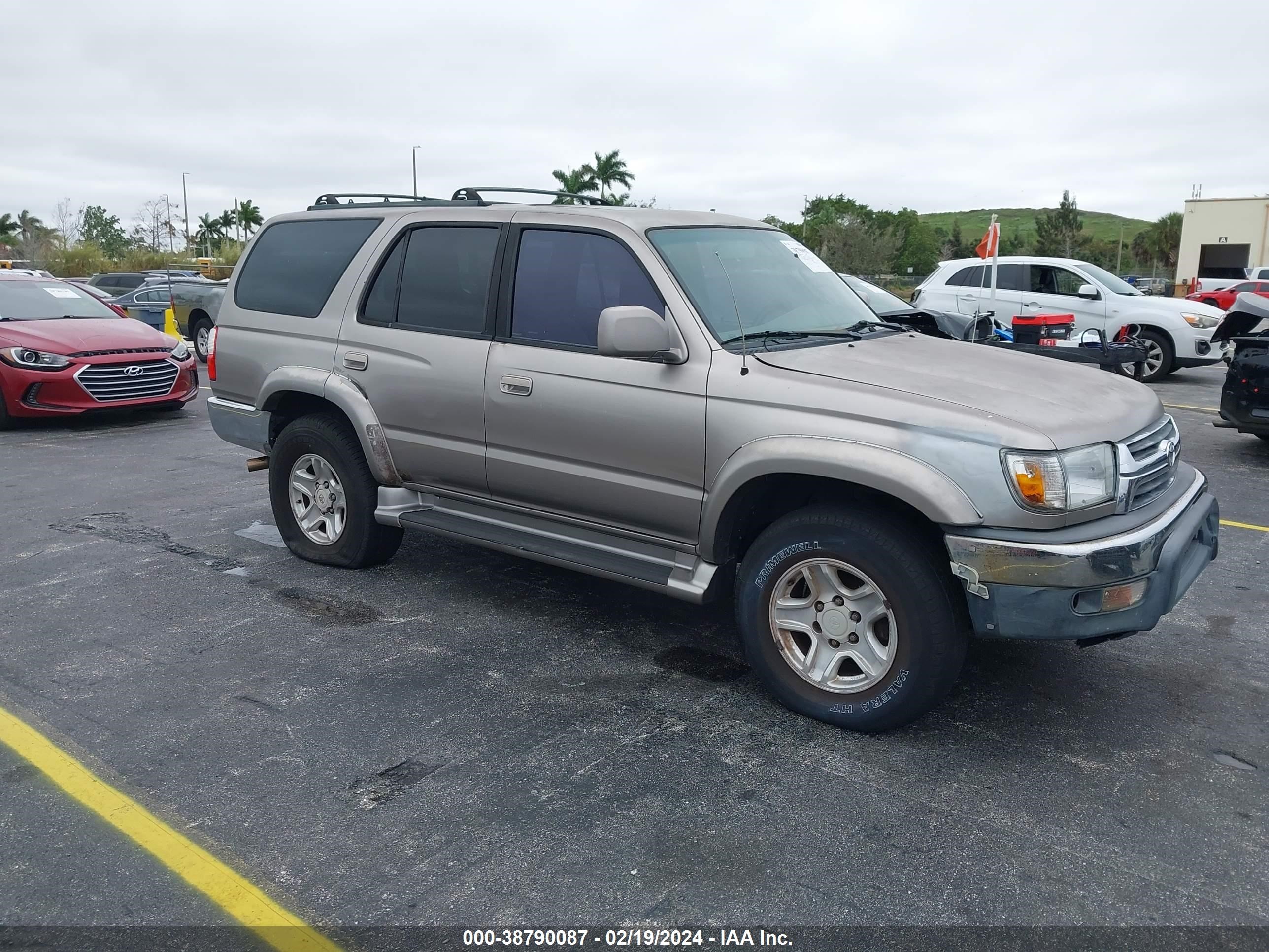 toyota 4runner 2001 jt3gn86r710202571