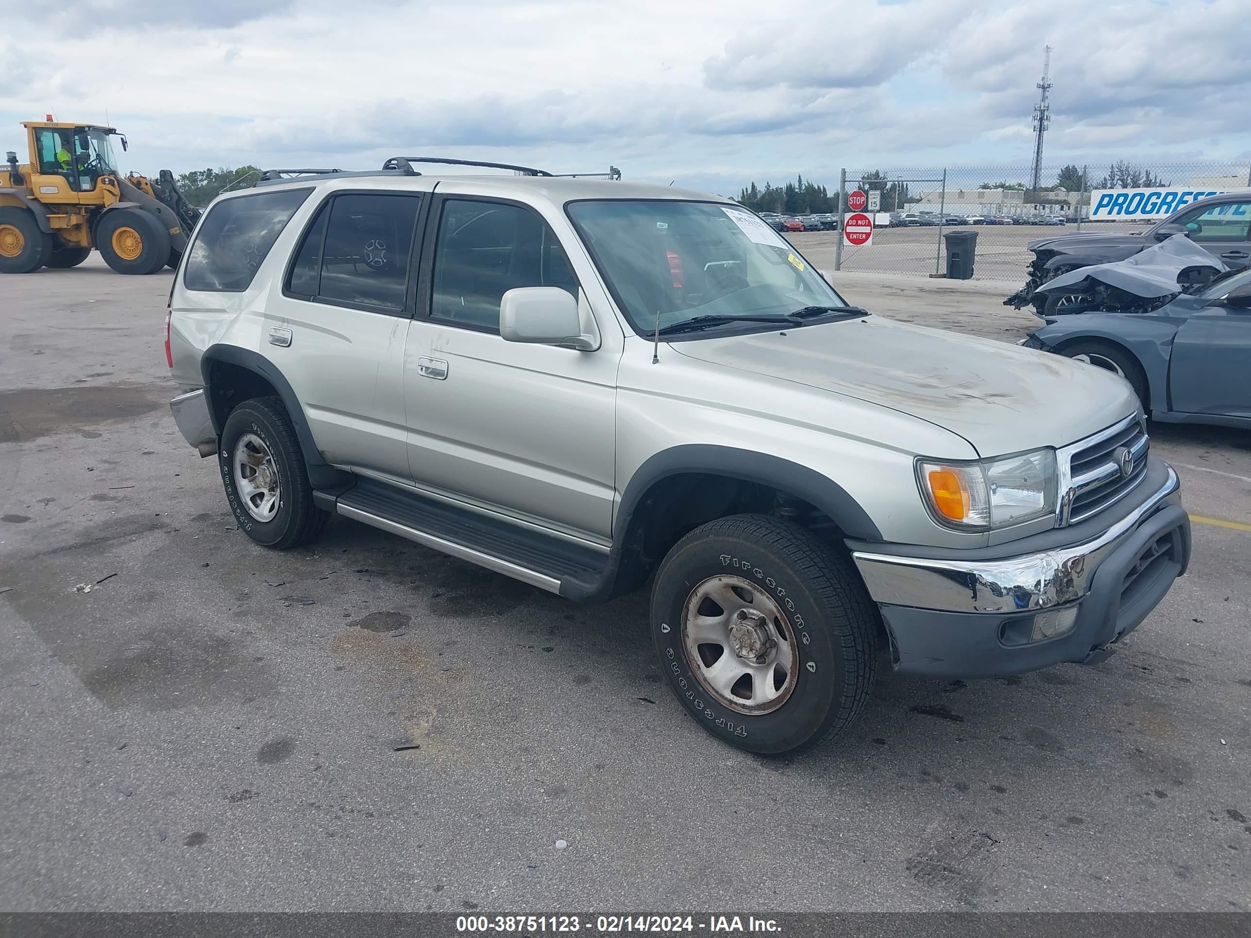 toyota 4runner 1999 jt3gn86r9x0102254