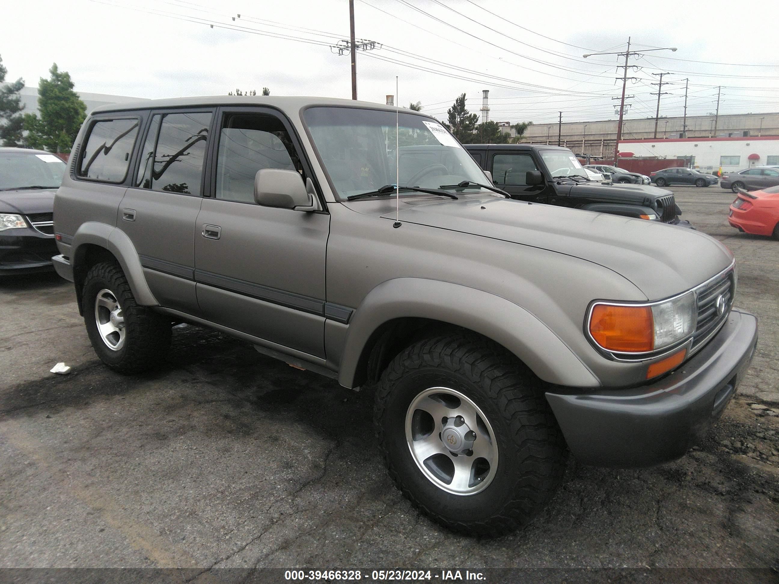 toyota land cruiser 1997 jt3hj85j3v0169912