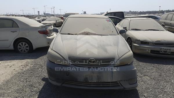 toyota camry 2004 jtdbe30k740297335