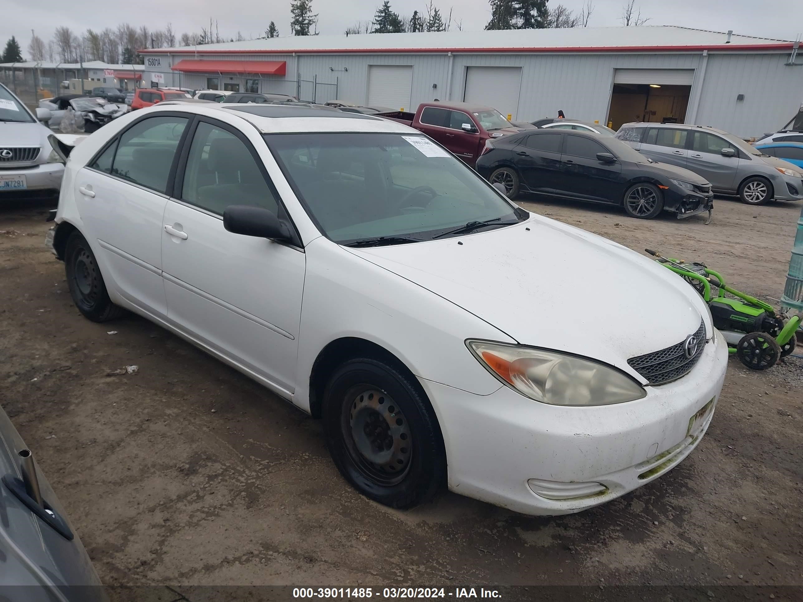 toyota camry 2004 jtdbe32k340281453