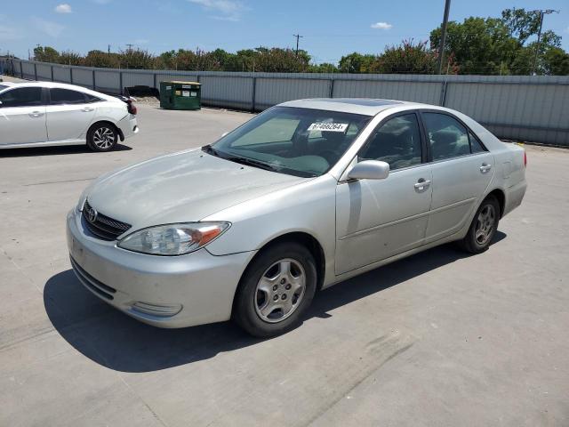 toyota camry le 2002 jtdbe32k420028221