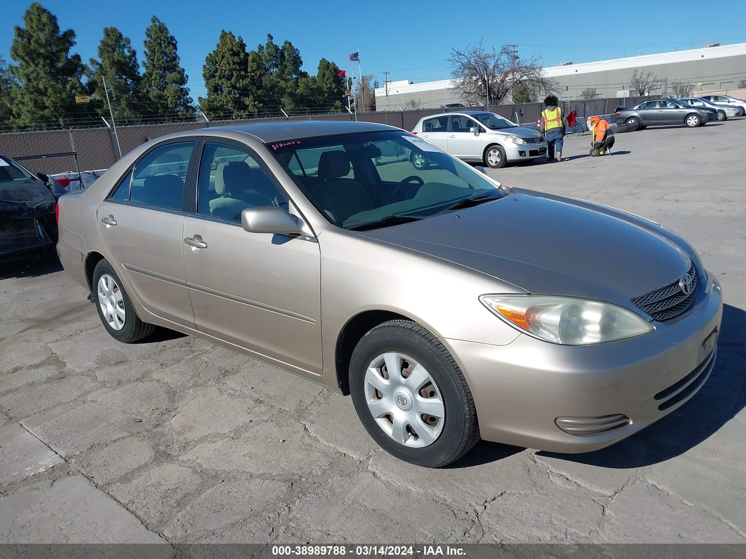 toyota camry 2002 jtdbe32k920024195