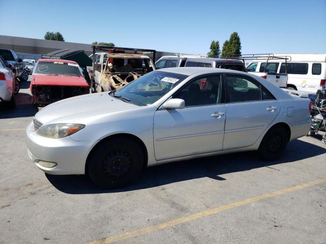 toyota camry le 2002 jtdbf32k220069475