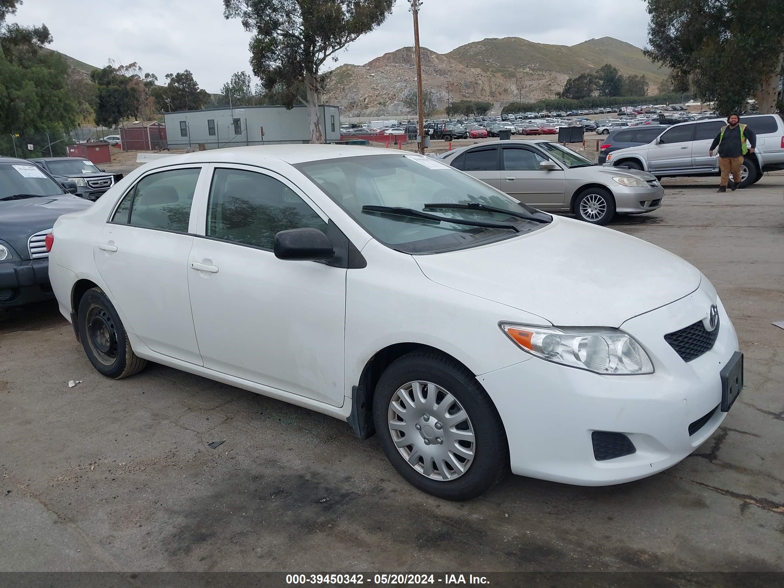 toyota corolla 2009 jtdbl40e499044918