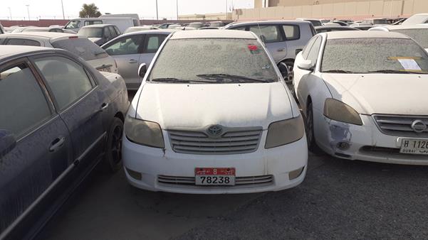 toyota corolla 2002 jtdbr23e920040680