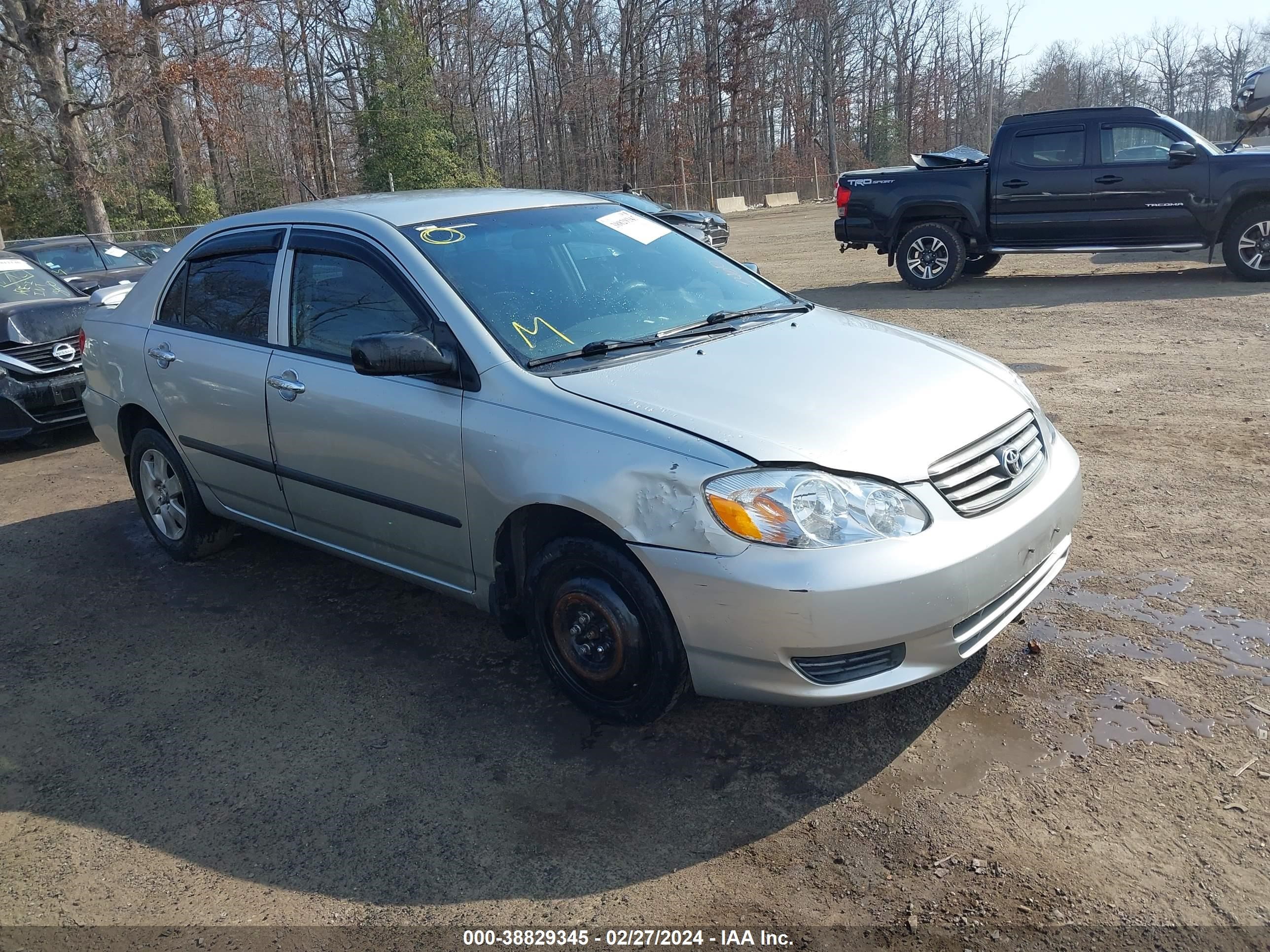 toyota corolla 2003 jtdbr32ex30014758