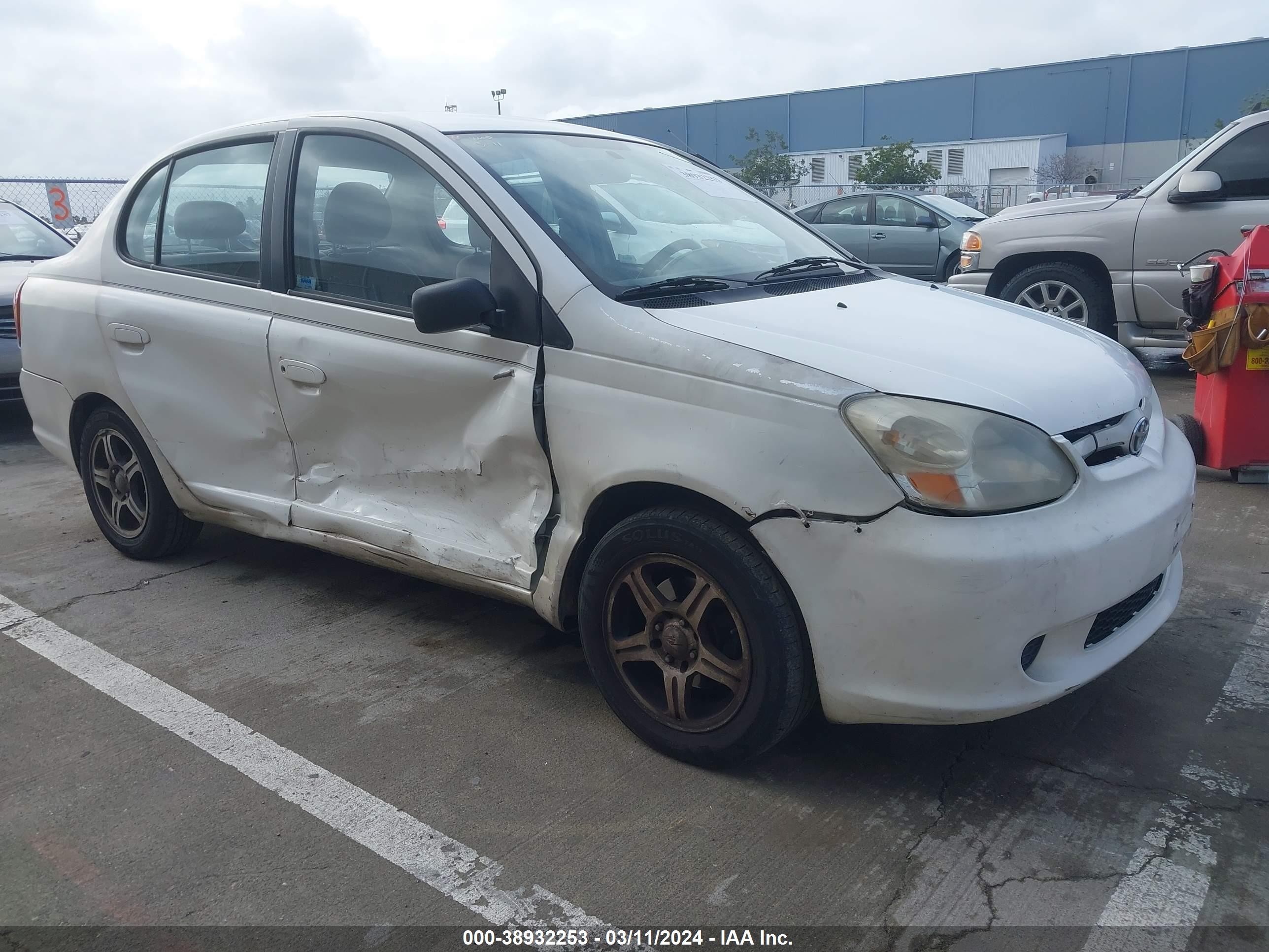 toyota echo 2003 jtdbt123335053649