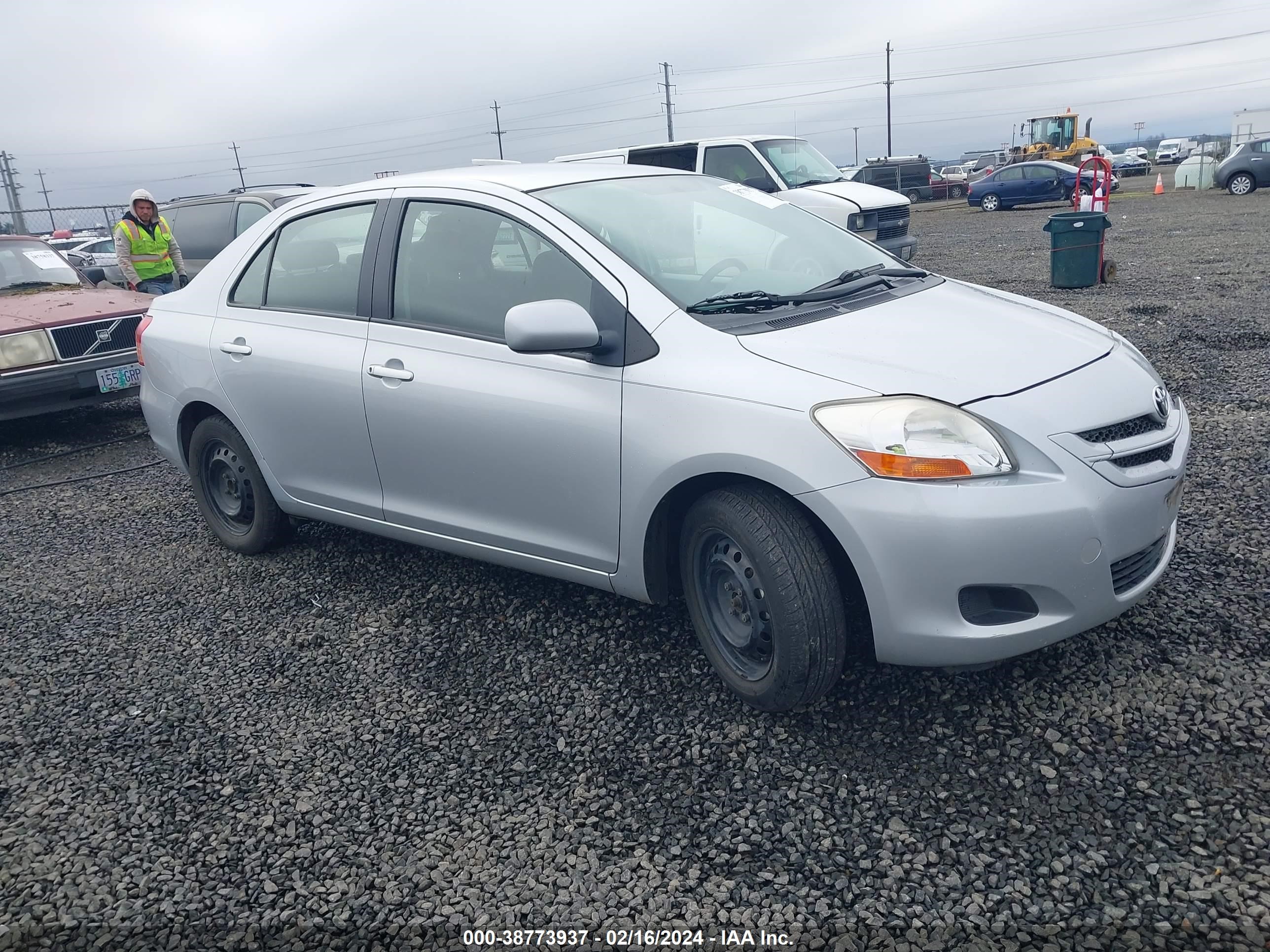 toyota yaris 2007 jtdbt903x74002615