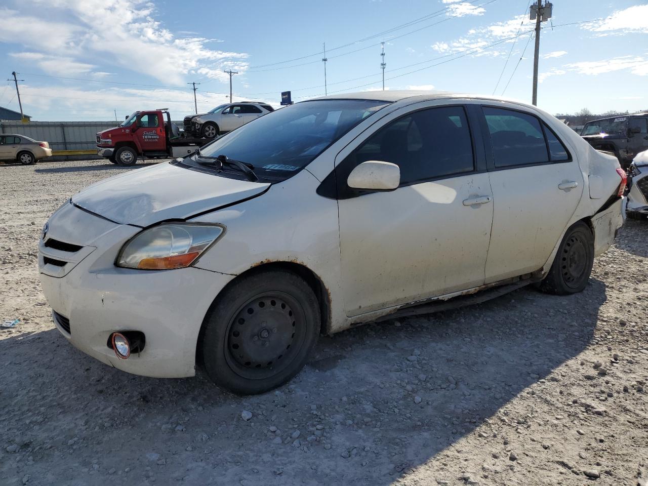 toyota yaris 2008 jtdbt923284013204