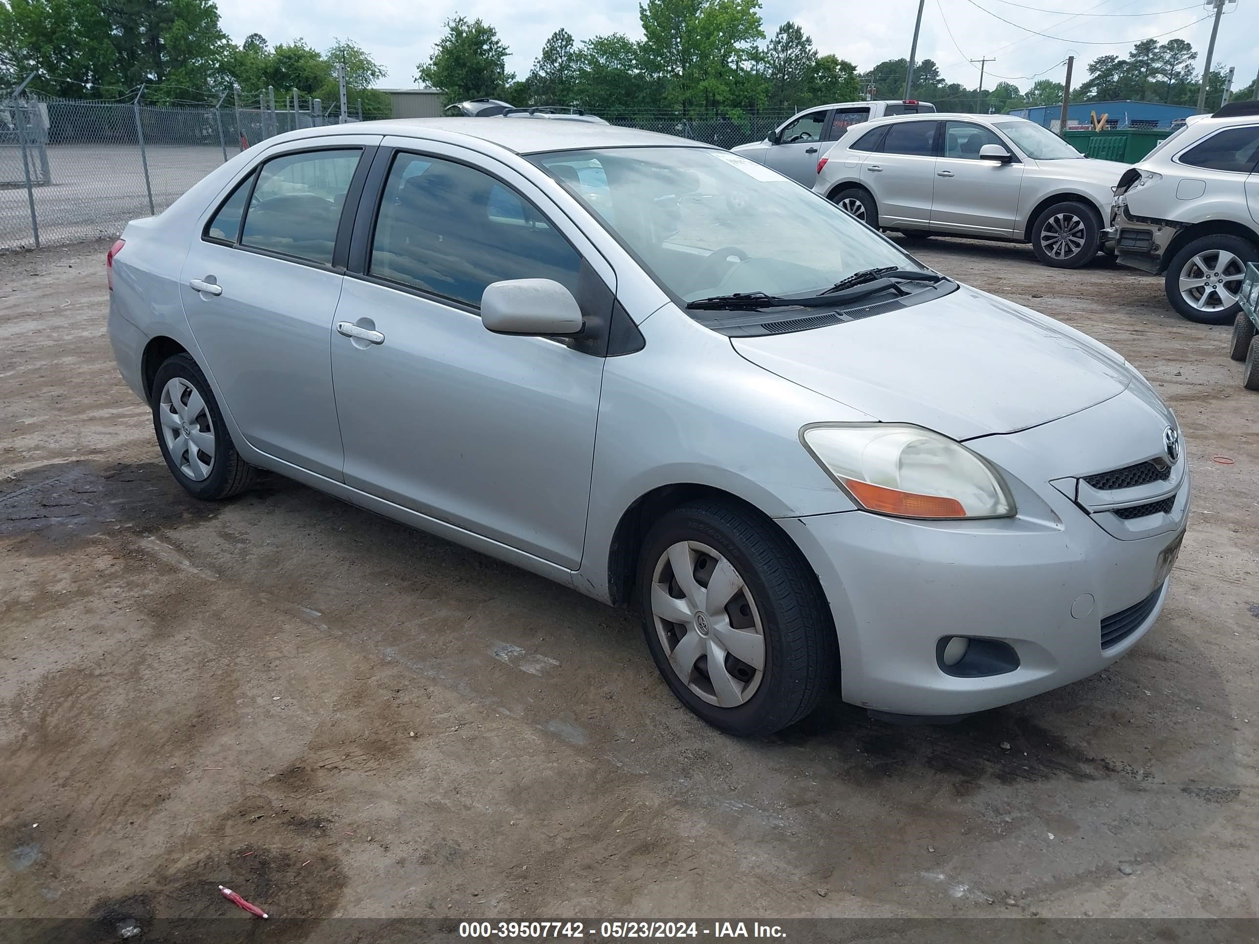 toyota yaris 2008 jtdbt923681206392