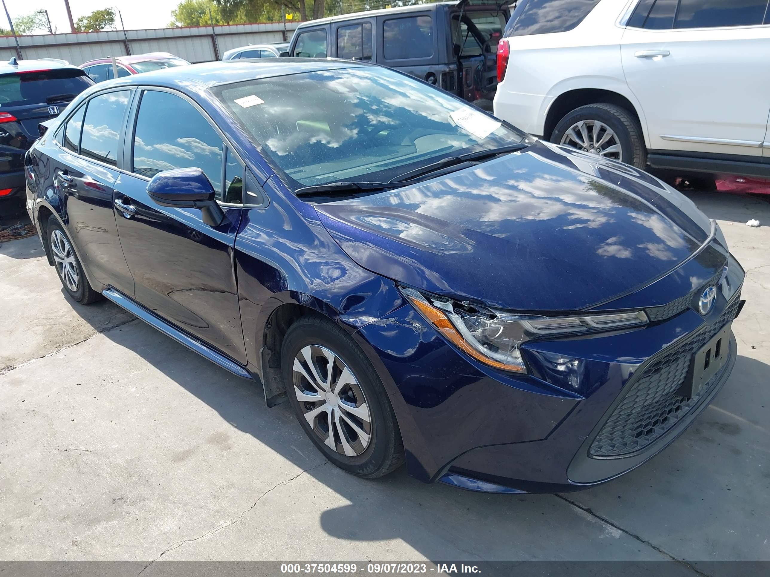 toyota corolla 2022 jtdeamde9nj059727