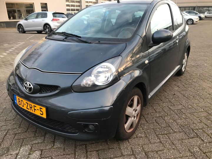 toyota aygo 2005 jtdjg10c10n004898