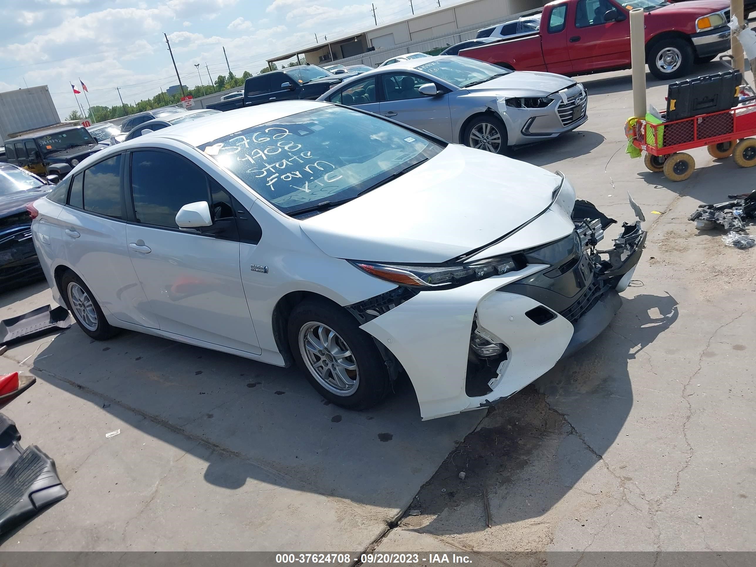 toyota prius 2021 jtdkamfp8m3181130