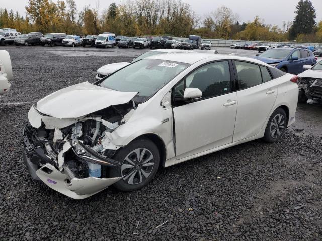 toyota prius prim 2019 jtdkarfp1k3118011