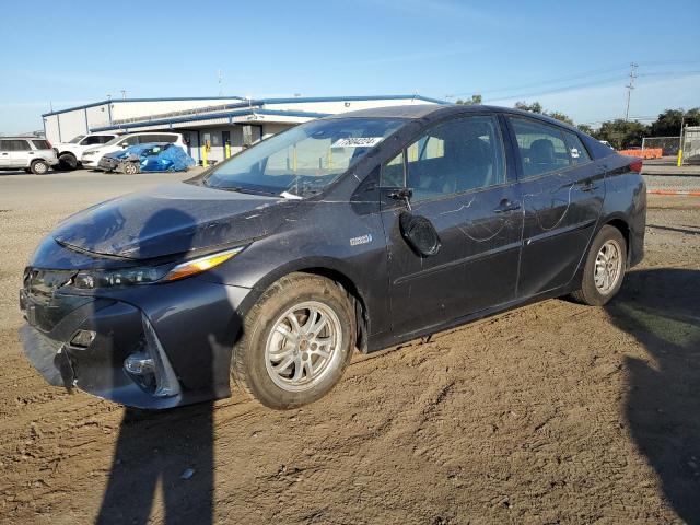 toyota prius prim 2017 jtdkarfp2h3060242