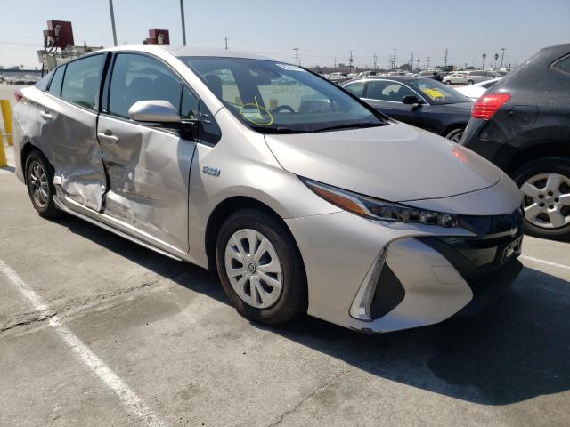 toyota prius prim 2017 jtdkarfp3h3004441