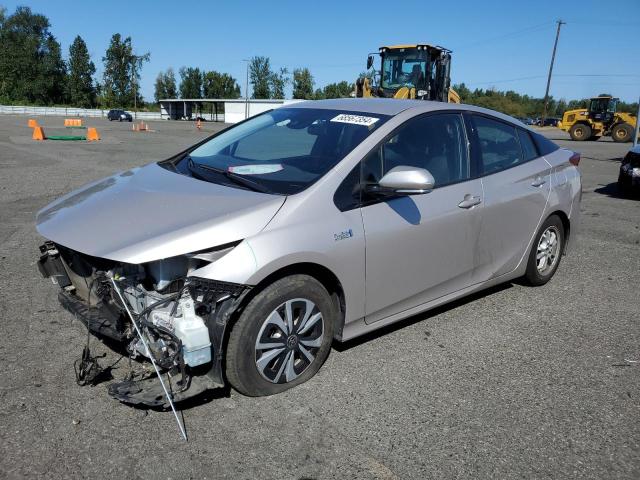 toyota prius prim 2018 jtdkarfp4j3070177