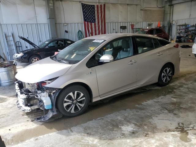 toyota prius prim 2018 jtdkarfp5j3069944