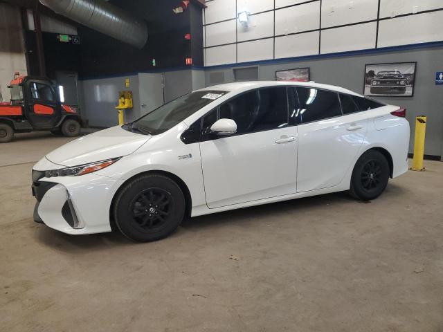 toyota prius 2017 jtdkarfp6h3005373