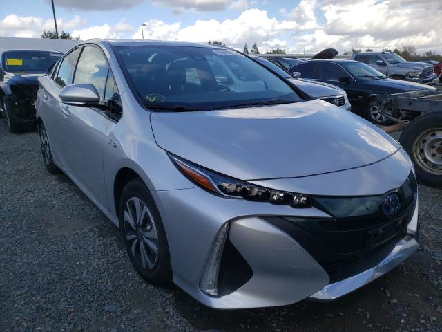 toyota prius prim 2018 jtdkarfp6j3078202