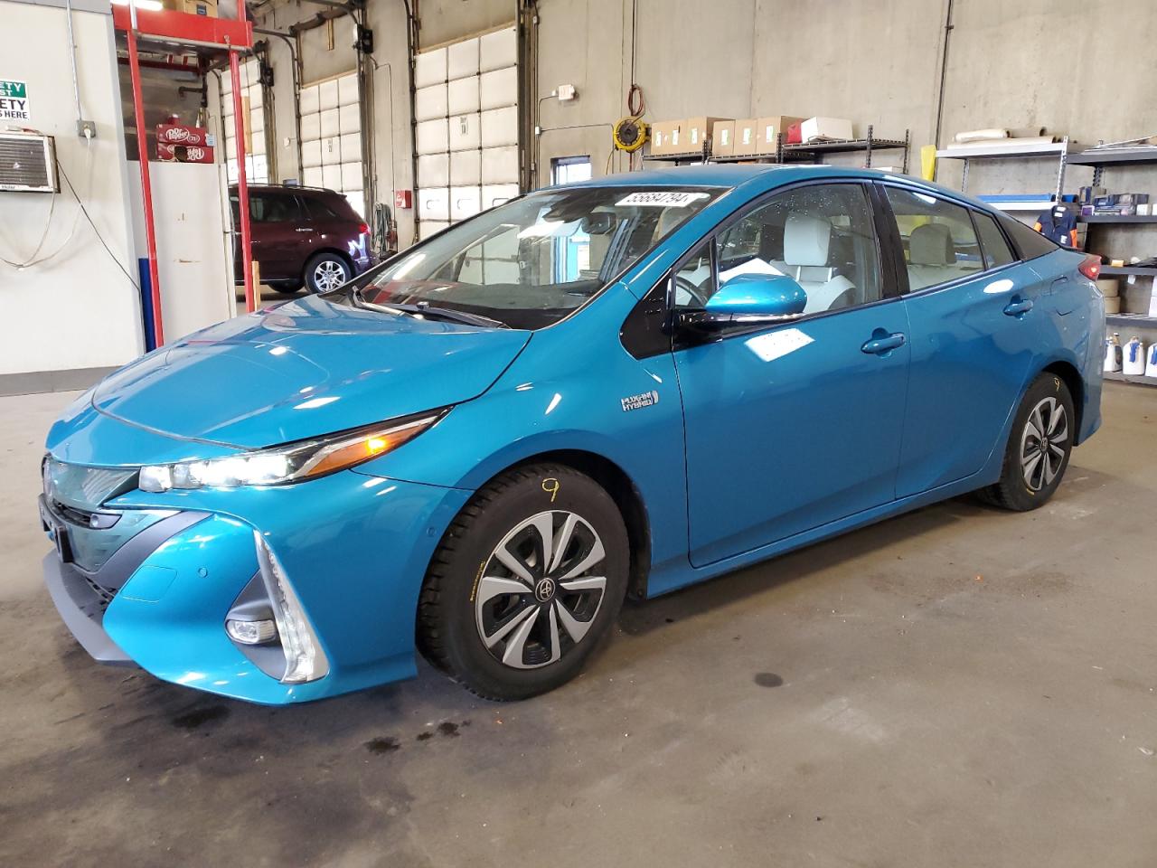 toyota prius 2018 jtdkarfp7j3068570