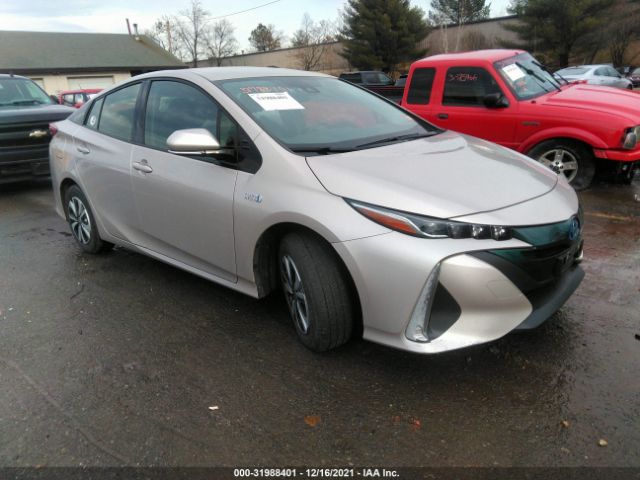 toyota prius prim 2018 jtdkarfp7j3069816