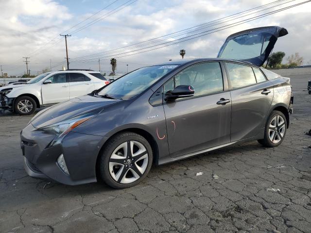 toyota prius 2018 jtdkarfu2j3551115