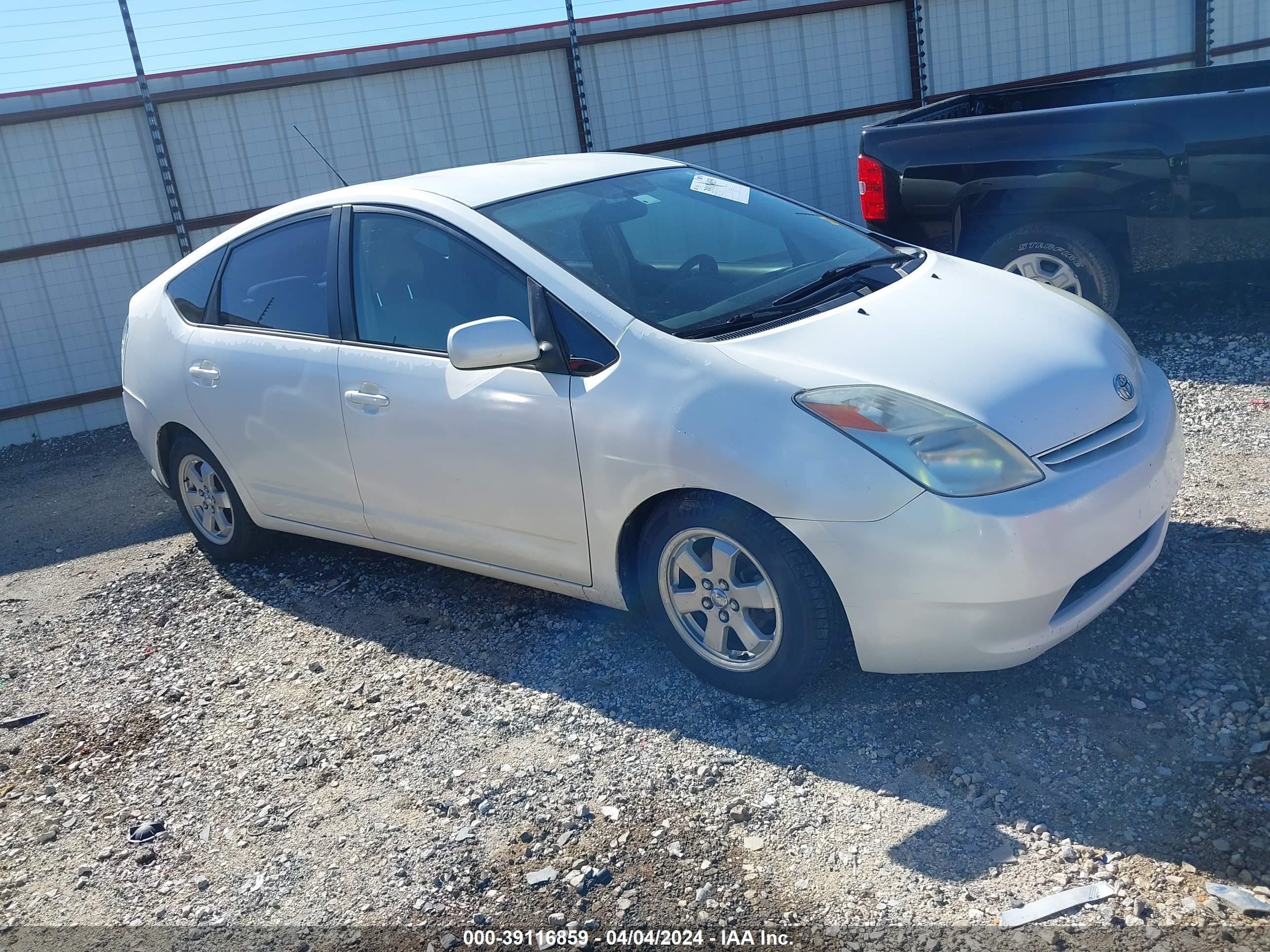 toyota prius 2004 jtdkb20u040019462