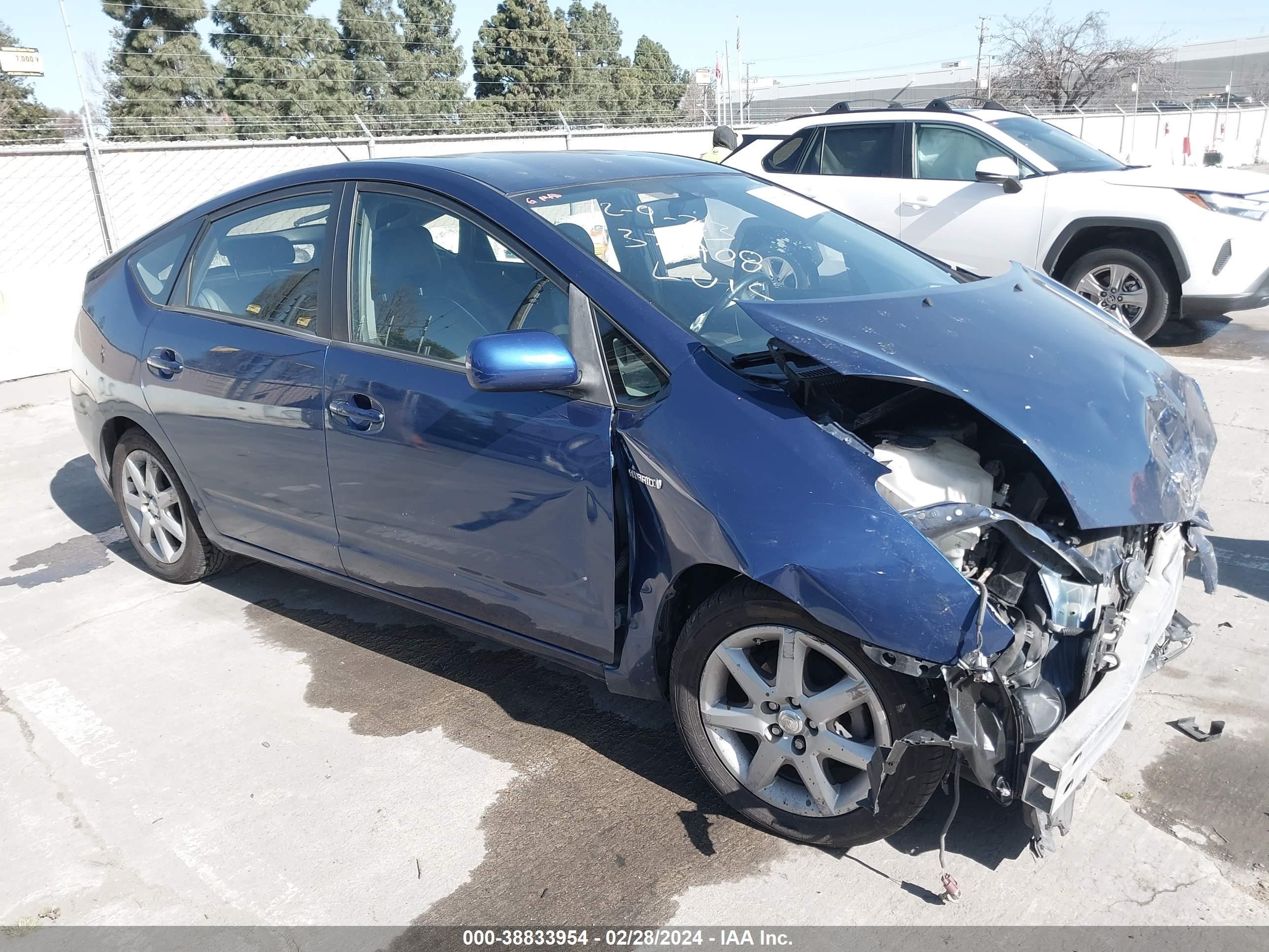 toyota prius 2009 jtdkb20u197824711