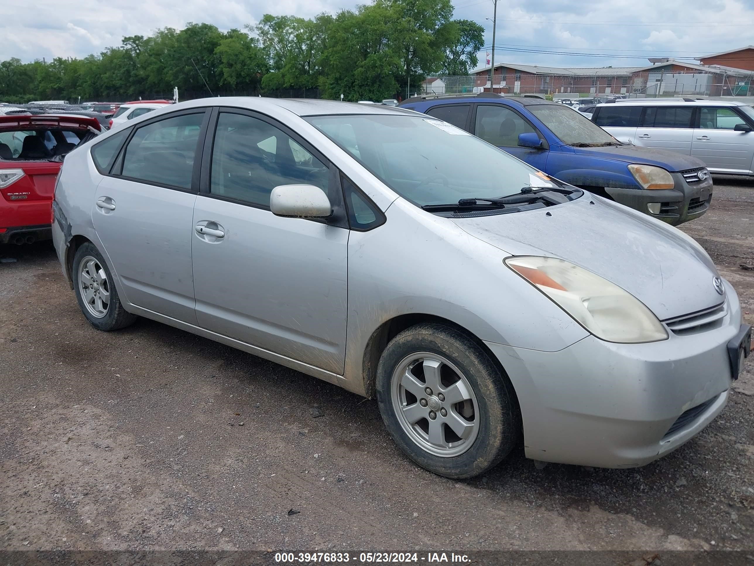 toyota prius 2005 jtdkb20u557027257