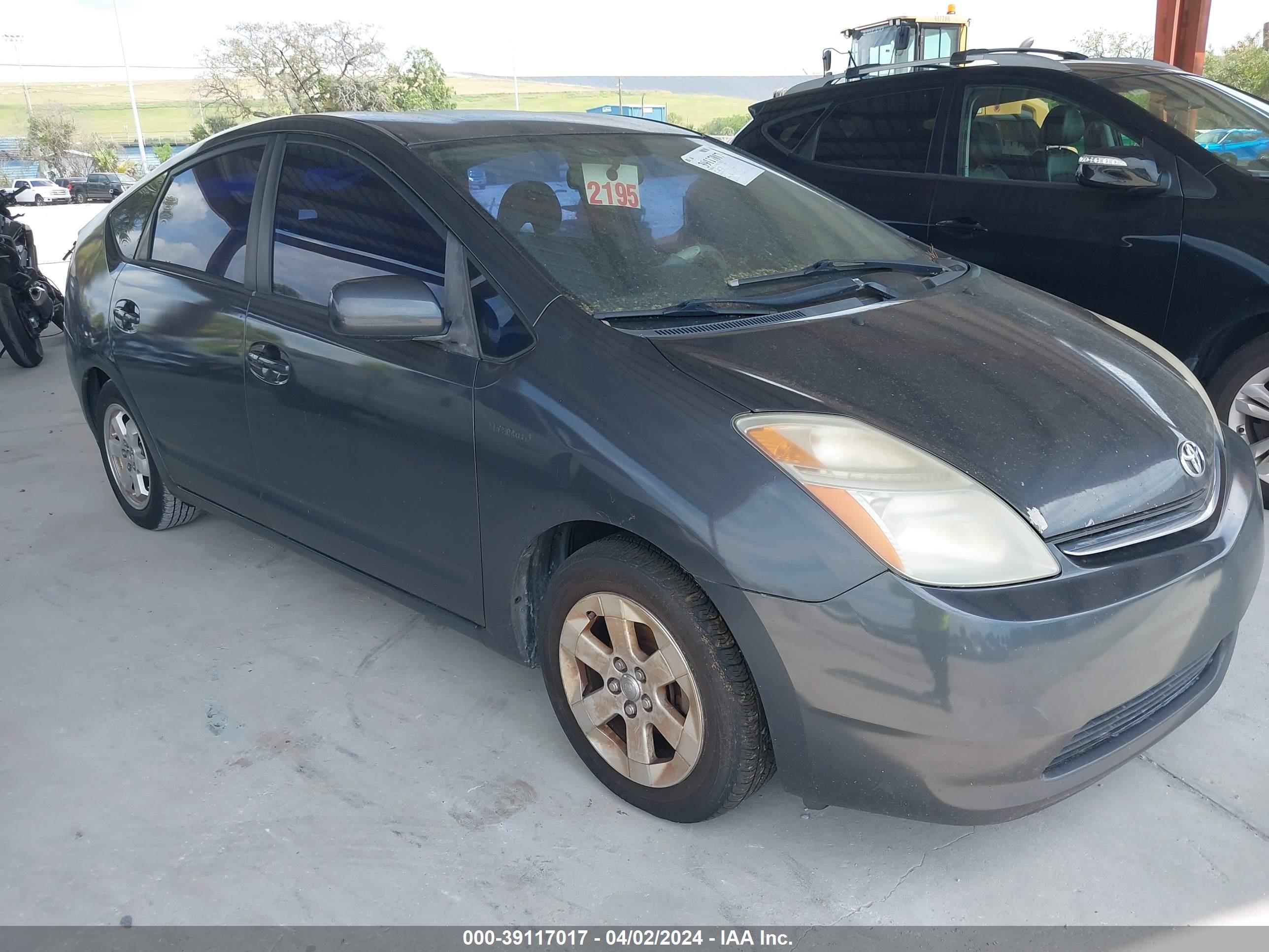 toyota prius 2006 jtdkb20u563183291