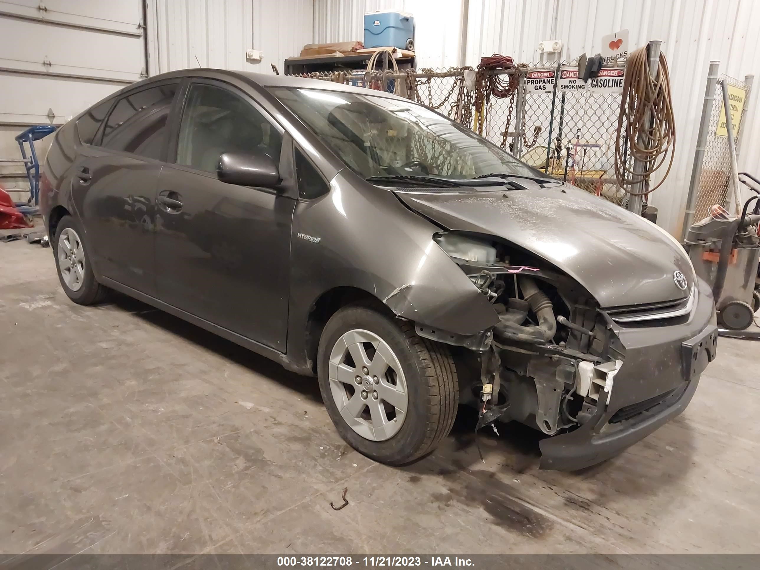 toyota prius 2008 jtdkb20u983323359