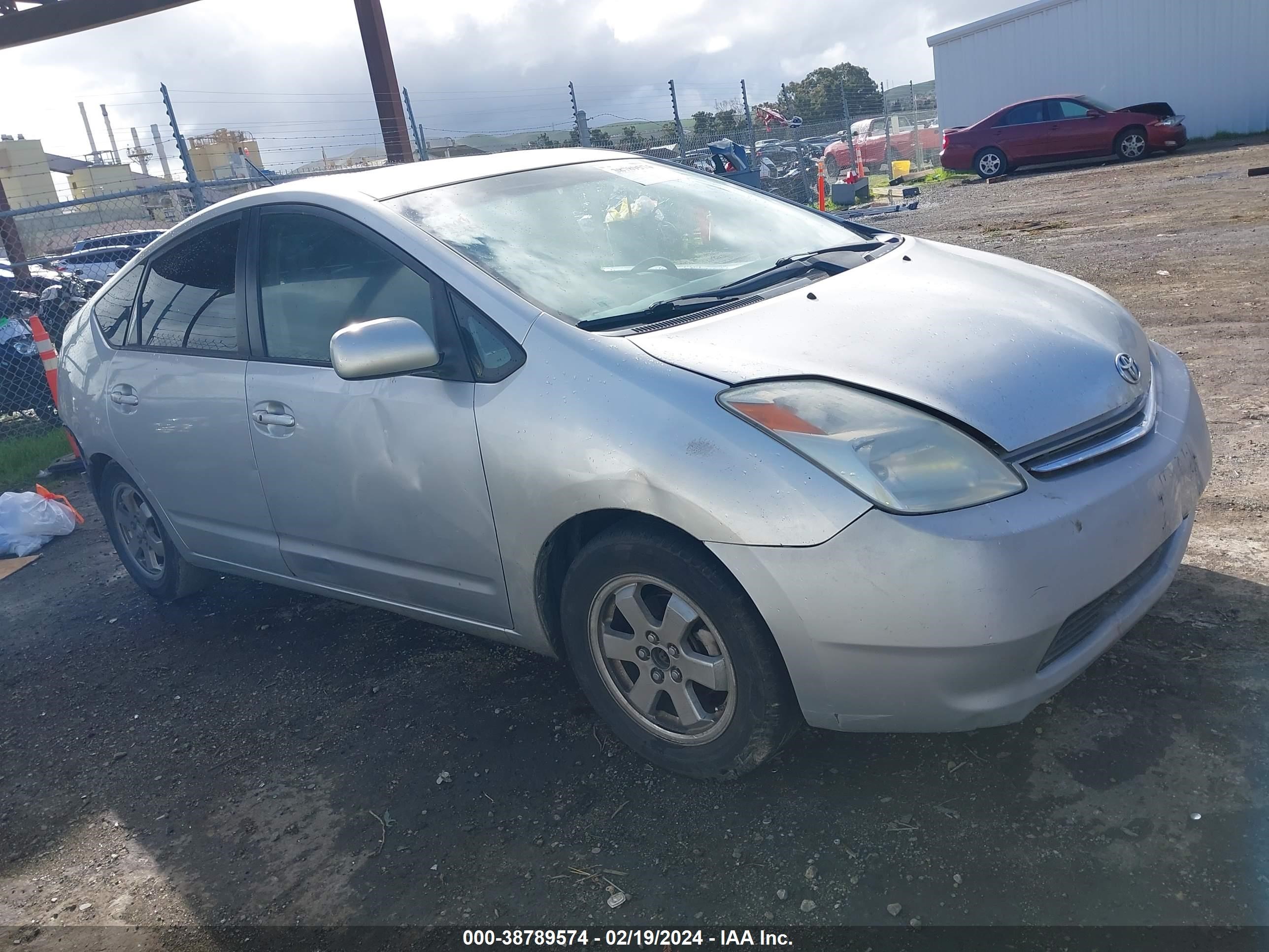 toyota prius 2005 jtdkb20ux53047849