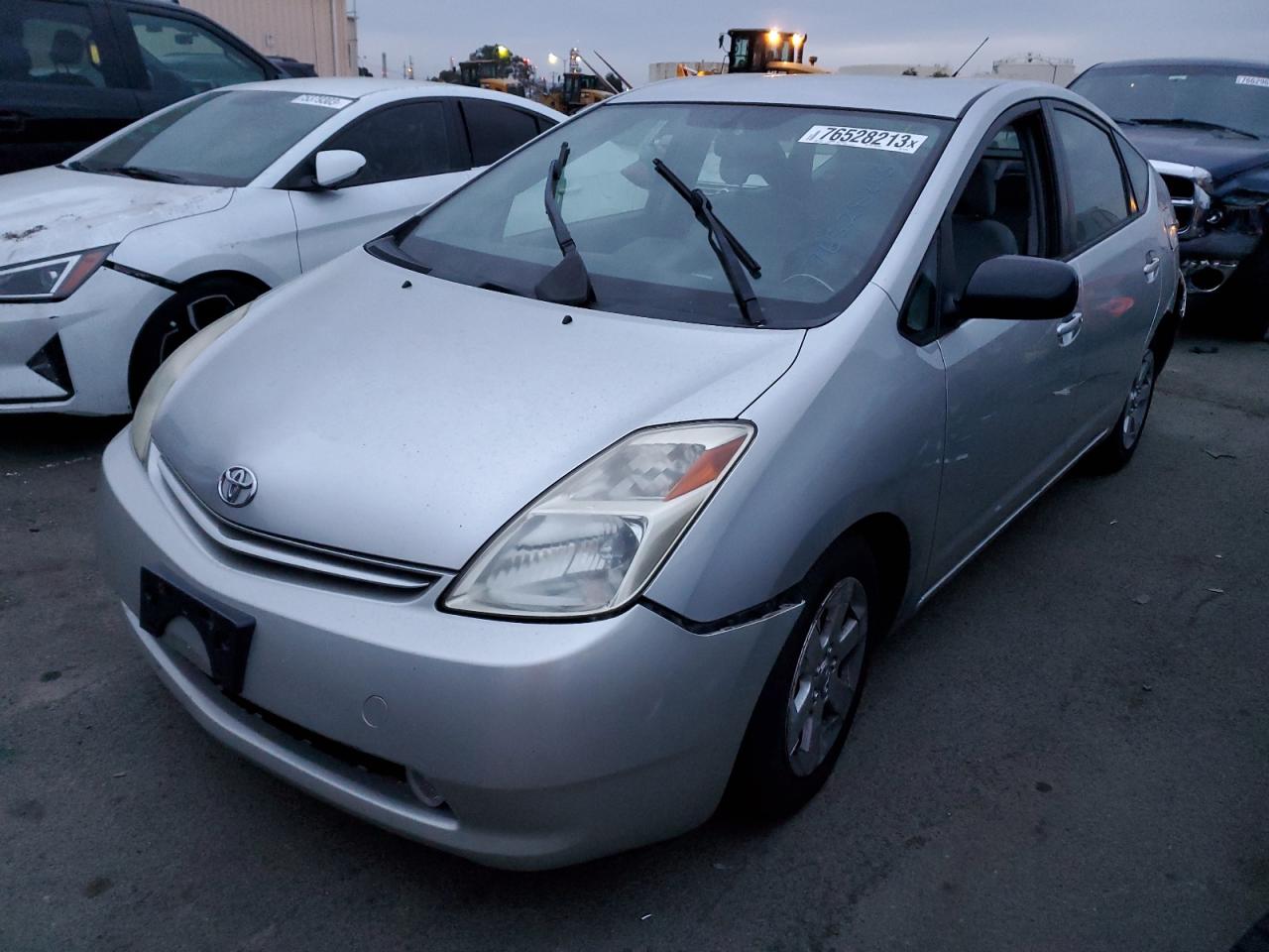 toyota prius 2005 jtdkb20ux57051442