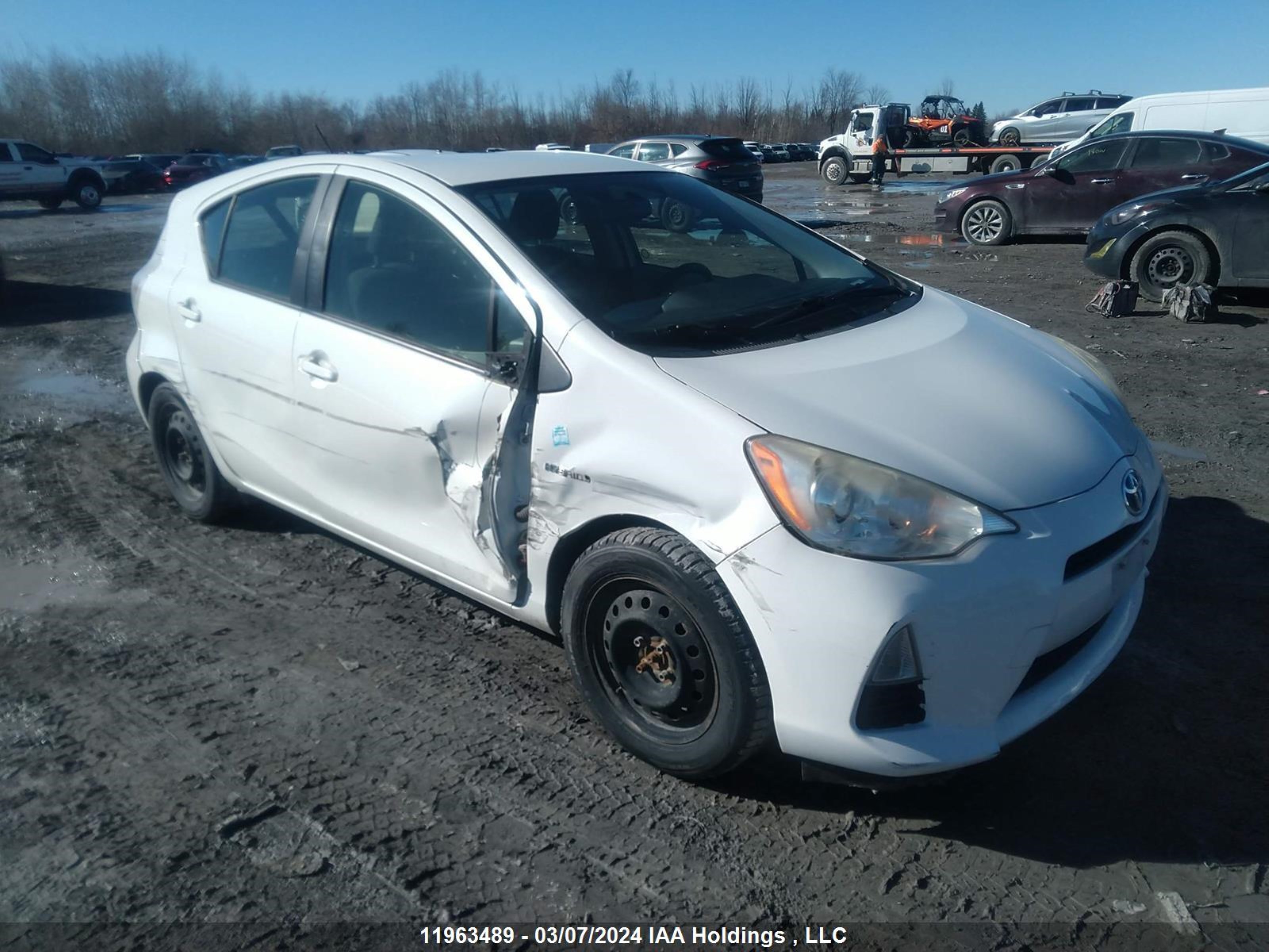 toyota prius c 2012 jtdkdtb30c1512457