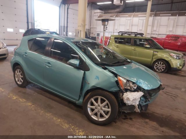 toyota prius c 2013 jtdkdtb30d1046353